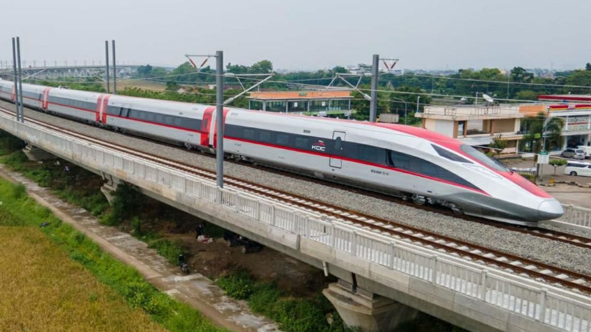 KCIC Bersama Kemenhub Lakukan Uji Pertama Sarana Kereta Cepat Jakarta-Bandung