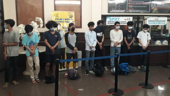 Still In COVID-19 Pandemic And Emergency PPKM, A Number Of Youths Racing Wildly In Cilandak South Jakarta Were Arrested By Police