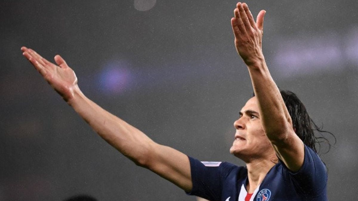 Edinson Cavani Resmi Berkostum Manchester United