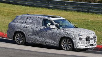 SUVスリーバリス級アウディQ9はBMW X7&メルセデスGLSに匹敵する準備ができています