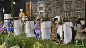 Peringatan Hari Batik Nasional 2021, Dharma Pertiwi Gelar Kegiatan Membatik Se-Nusantara