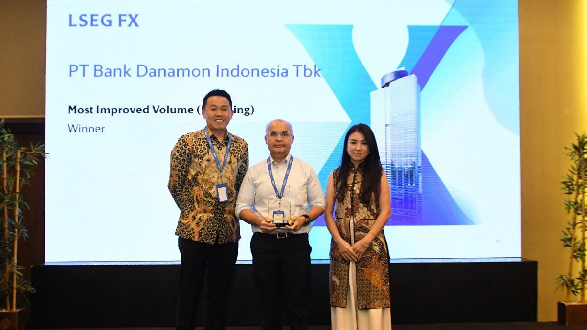 达纳蒙在2025年印度尼西亚FX奖上获得奖项