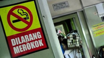 Janji Ahok Hilangkan Ruangan Merokok di Mal dalam Memori Hari Ini, 3 Mei 2013