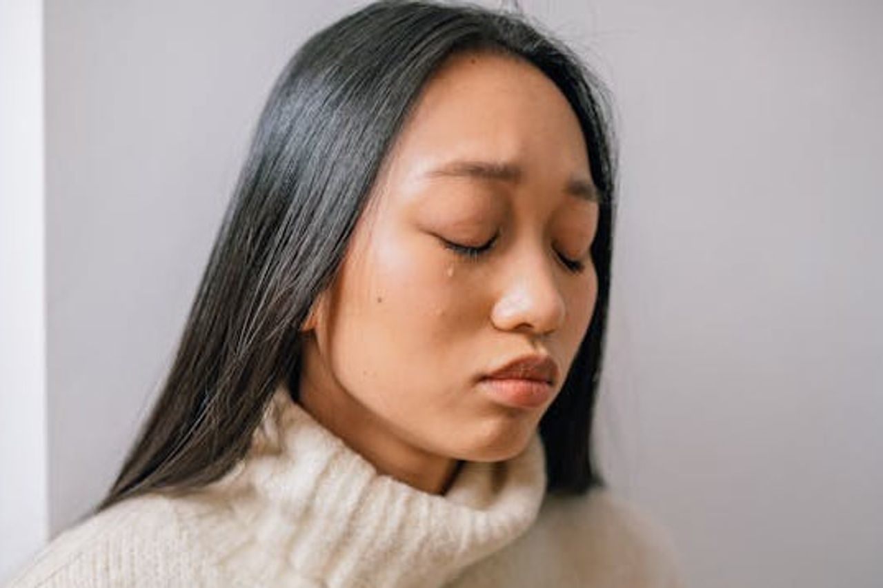 間違いを犯すときに落ち込むのをやめましょう、これらは罪悪感を制御するための10のヒントです