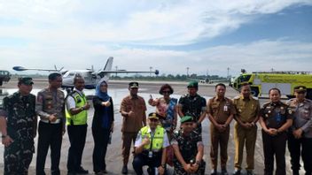 Gubernur Sulsel Luncurkan Penerbangan Perdana Makassar-Lutra