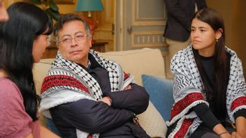 Threatened With Attack, Colombian President Invites Trump To Destroy Cocaine Lab