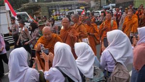Waisak 2024, 40 moines de Thaïlande à Malaisie subiront la procession de Thudong de TMII à Borobudur