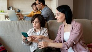 5 Hal yang Diperhatikan Orang Tua Generasi Milenial dalam Parenting