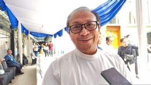 Jakarta Cathedral: Gathering Tunnel Makes It Easier For People To Mobilize During Christmas Mass