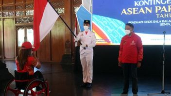 Minister Of Youth And Sports Expectations When Inaugurated The 2022 APG Indonesian Contingent In Solo: Full Concentration Until Closing