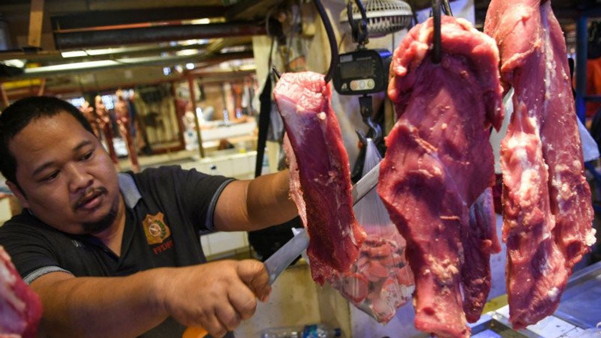 Penjual Mogok Dagang Pemprov DKI Siapkan 130 Ton Daging Sapi Beku
