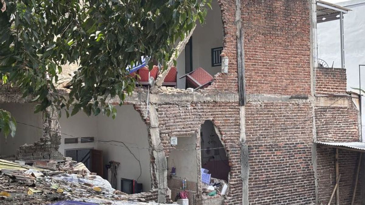 باندونغ - 2 من السكان المتضررين من الحرائق و 2 منازل متضررة في انفجار غاز ميلون في باندونغ ، الشرطة تتدخل