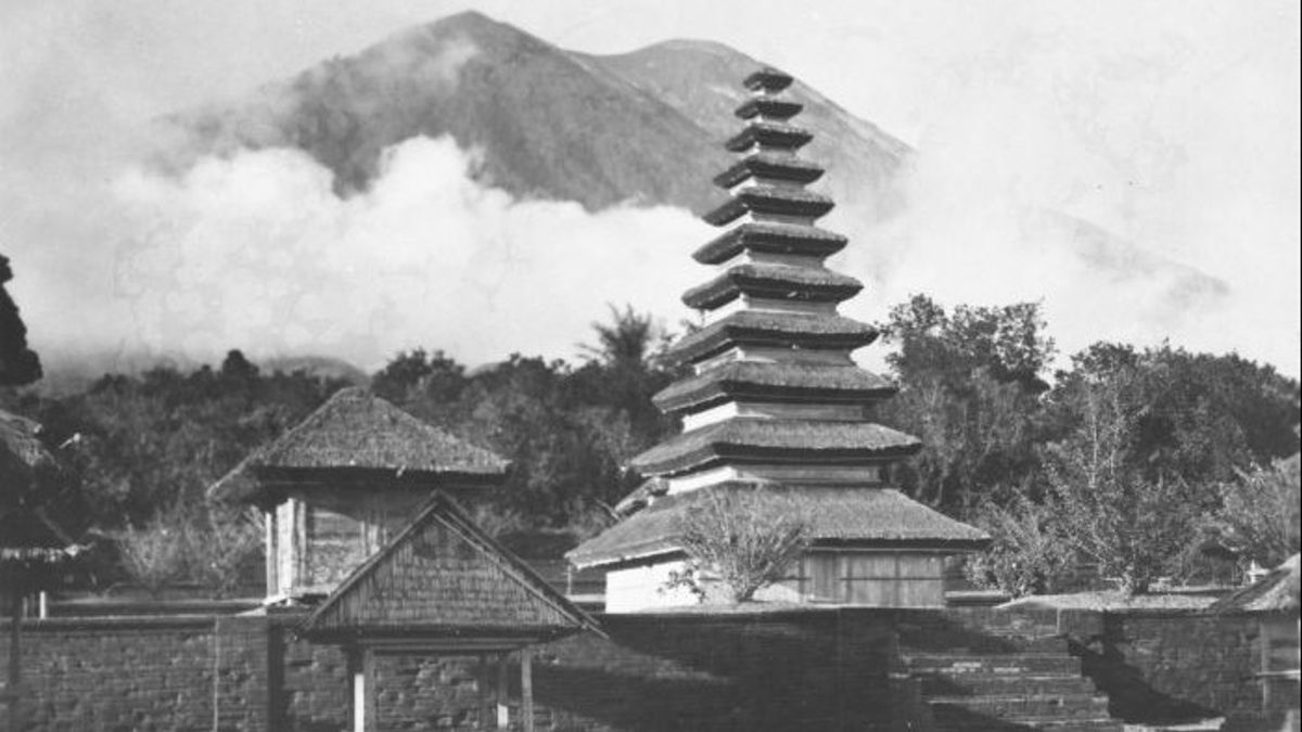 アグン山の噴火の神話的側面 1963: 壊れた信念の悲惨さ
