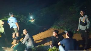 Tim SAR Evakuasi Korban Helikopter Jatuh di Sekadau Kalbar