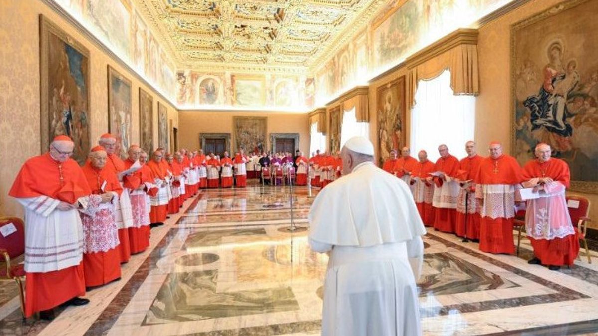 Le Vatican confirme que l’archevêque pasciste Bruno Grâce de Bogor demande d’être ne pas élevé de cardinal