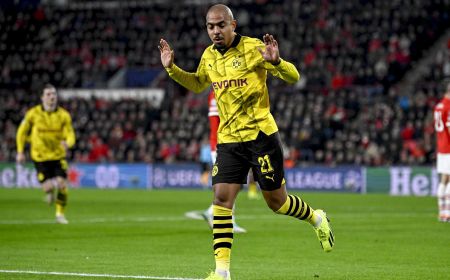 16 Besar Liga Champions: Malen Nyaris Menangkan Dortmund, De Jong Selamatkan PSV