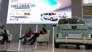 man Sokonindo Automobile Talkshow Bareng Helmy Yahya, discutent des avantages des voitures électriques pour les entreprises