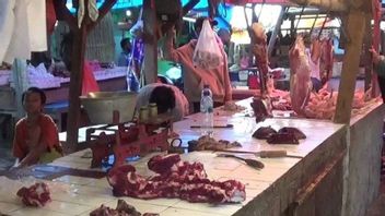 ليس فقط لحوم البقر وأسعار المواد الغذائية الأخرى في جاكرتا ترتفع أيضا قبل عيد الفطر   