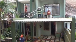 Rumah Mewah 3 Lantai di Tangsel Terbakar, Kerugian Miliaran Rupiah
