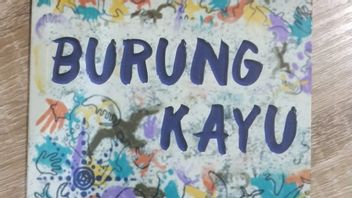 The Story Of The Mentawai Tribe In The Novel Burung Kayu, Efforts To Maintain Culture And Tradition