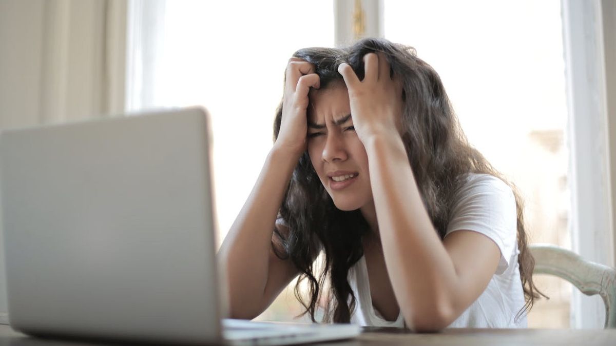 Immediately Overcome, Stress Can Trigger The Emergence Of Dredging In The Face