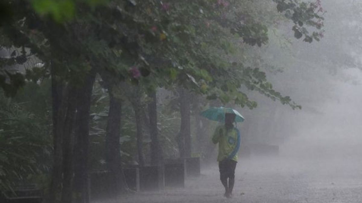 Jakarta Still Has The Potential For Heavy Rain For The Next 3 Days, This Is BMKG's Explanation