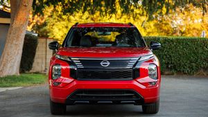 Nissan Rogue PHEV 2026 Resmi Meluncur, Jadi Mirip Mitsubishi Outlander?