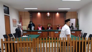 Un étudiant de l'Untirta condamné à 3 mois pour avoir endommagé un poste de police à la fin du mois d'août