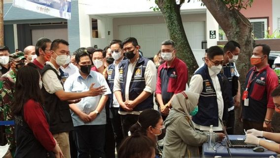 SOE Minister Erick Thohir Review COVID-19 Vaccination In Medan