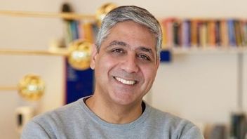Googleは新しいAIボスを採用しましたが、従業員は退職するように言われました