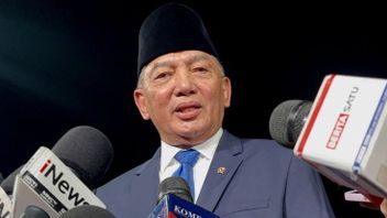 Indonesia Brings Fighter Jets And Submarines From France