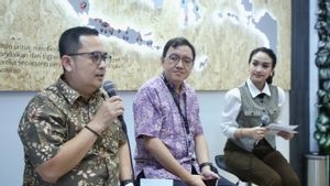 DFSK Gandeng Adira Finance Beri Kemudahan Pembiayaan untuk Glora E dan Super Cab