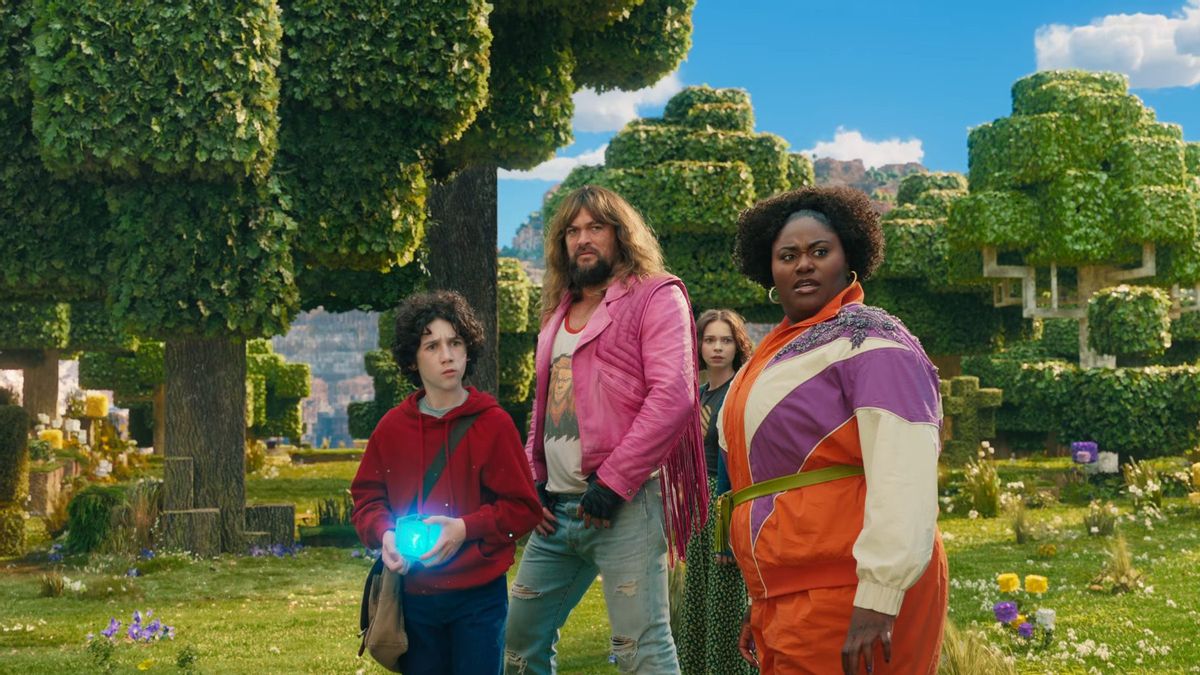 Jason Momoa And Jack Black Adventure In First Teaser A Minecraft Movie