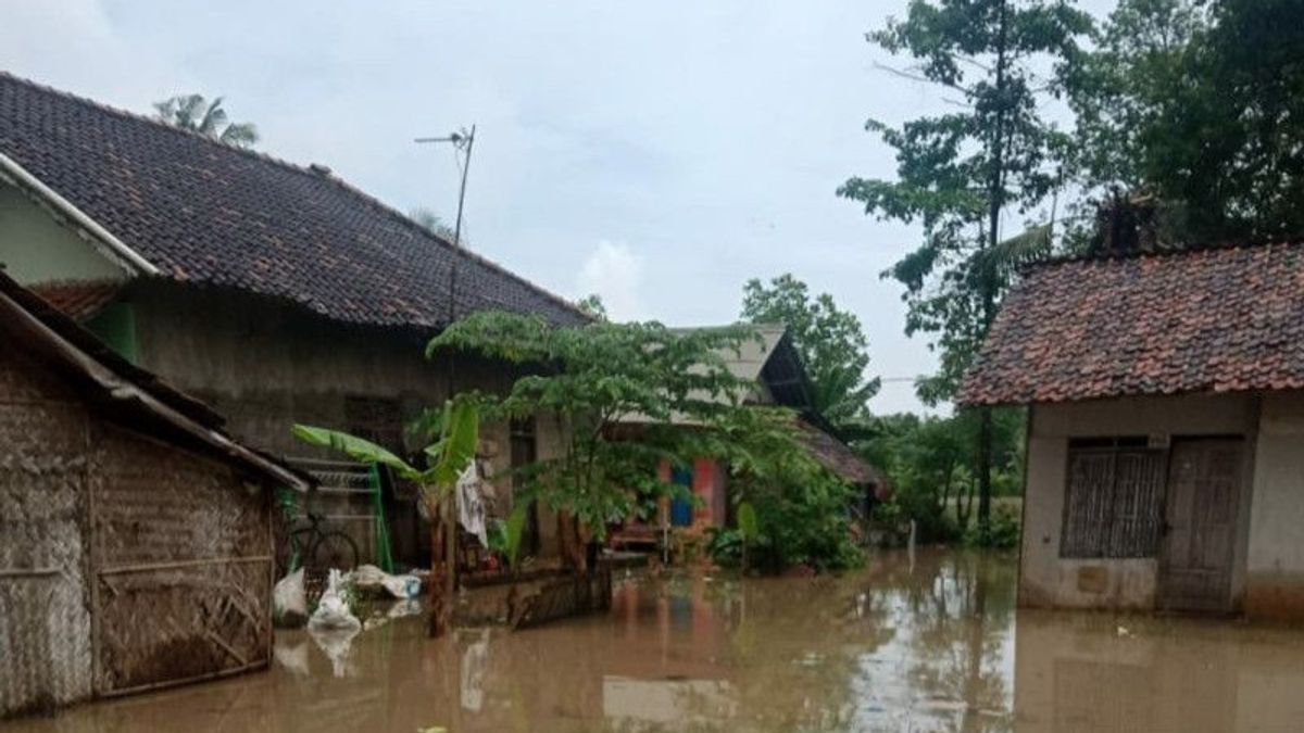Karawang Tetapkan Status Tanggap Darurat Banjir