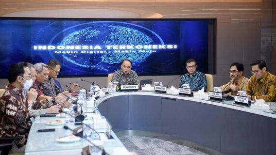 通信和信息学部在网上赌博,Kian Dimatangkan战略的步骤