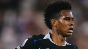 Tidak Ada Cole Palmer, Chelsea Masih Punya Estevao