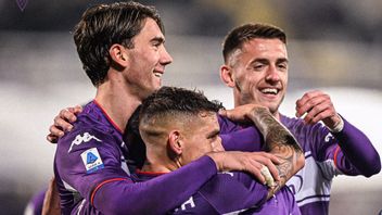 Fans Arsenal Semangat Minta Boyong Torreira dan Vlahovic yang Sumbang Gol Saat Fiorentina Bantai Genoa 6-0