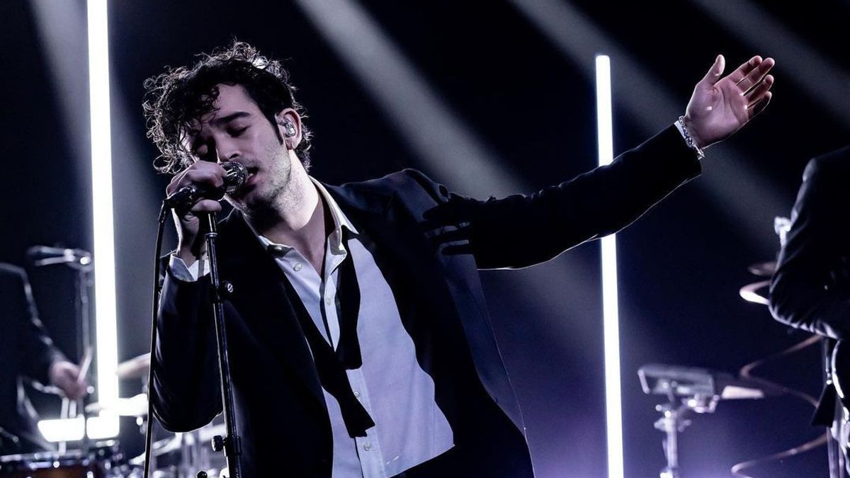 Ini Alasan Matty Healy Kembali Nonaktifkan Akun Medsosnya