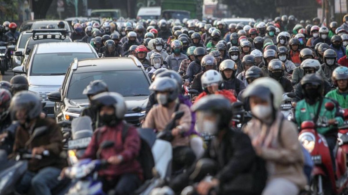 OJK: Mandatory Insurance Program For Vehicles Still Waiting For Government Regulations