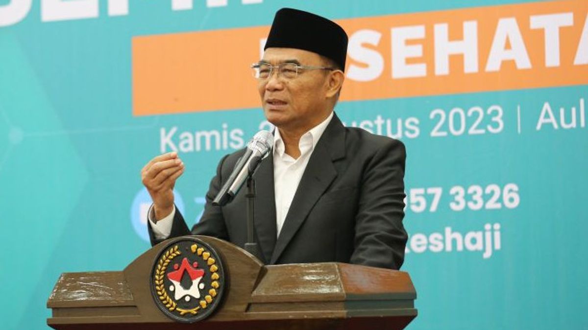 Coordinating Minister For Human Development And Culture Opens Discourse On Banning Going To Hajj More Than Once For The Sake Of Pangkas, Long Queues