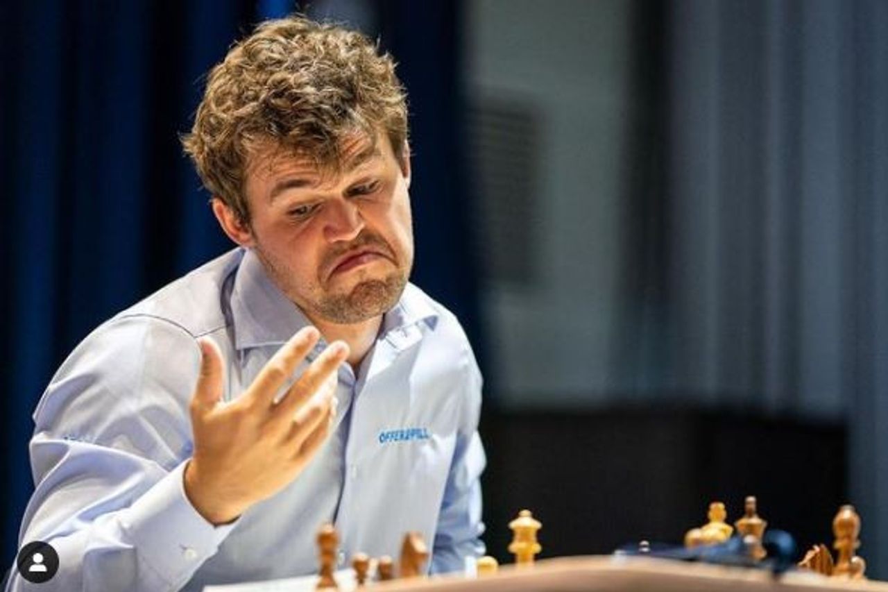 Magnus Carlsen wins world's first bitcoin chess tournament