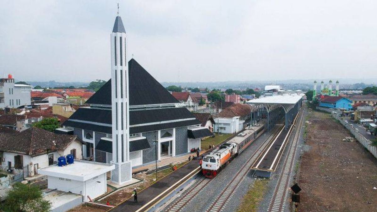 651 Thousand Passengers Depart And Arrive At Gambir Station And Pasar Senen During The 2022 Eid Holiday Period