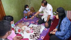 Sambangi Bayi Penderita Hidrosefalus, Wawali Surabaya Armuji Janji Beri Penanganan Kesehatan