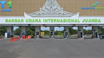 Monday 10 May Yesterday, Passengers At Juanda Airport Surabaya 'Only' 1,232 People