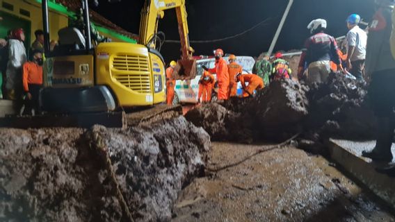 Landslide In Sumedang, 11 People Died