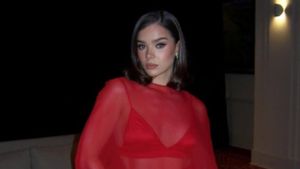 Hailee Steinfeld Ungkap Alasan di Balik Keputusan Meninggalkan Dunia Musik Sejenak   