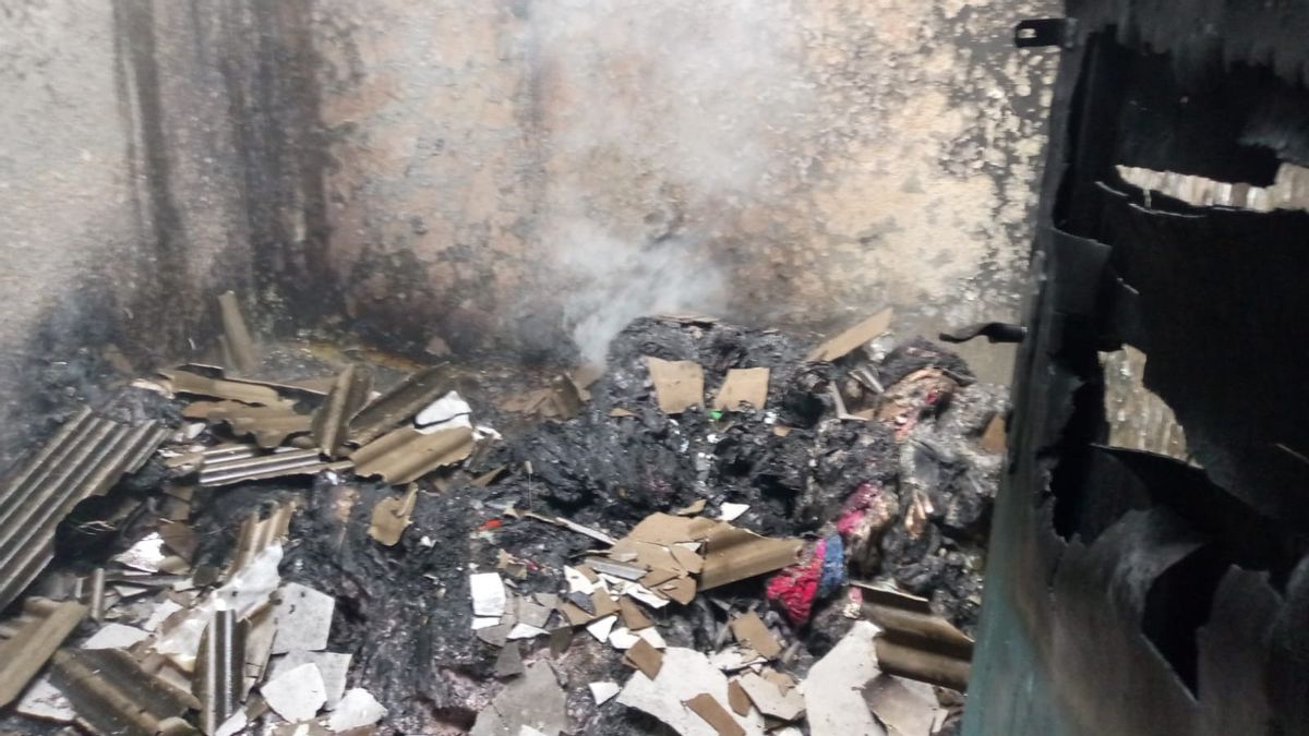 One Resident's House Caught Fire As A Result Of Lidi's Child Being Thrown Into The Mattress