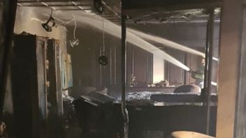 东加里曼丹DPRD大楼中PPP派系的房间着火了