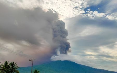 Erupsi Gunung Lewotobi NTT, Polisi Berlakukan Buka Tutup Jalan Trans Flores