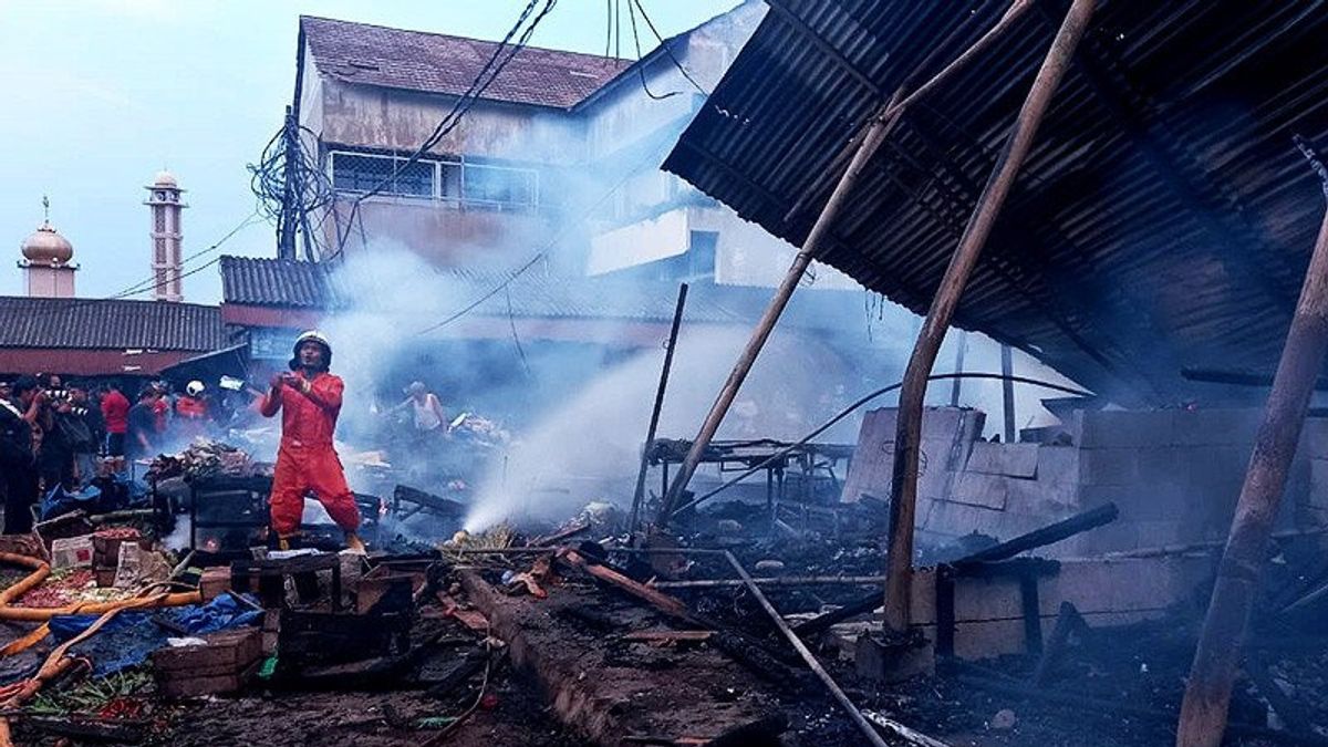市长：塔纳阿邦坎宾市场火灾，据称是由短路电力引起的